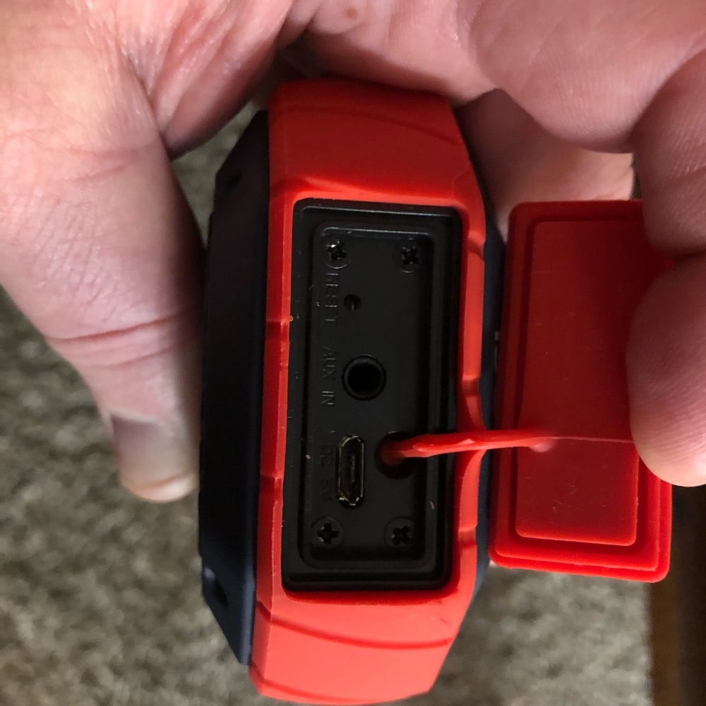 Portable Speaker - Picture 5 of 5
